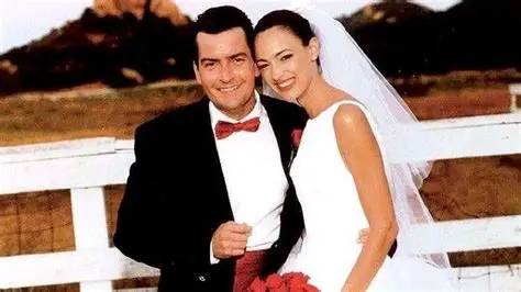 Charlie Sheen First Ex Wife – Donna Peele